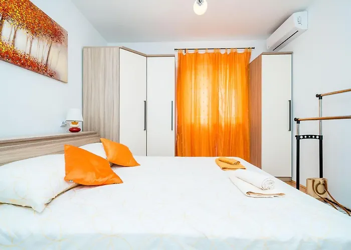 Private Bathroom King Room